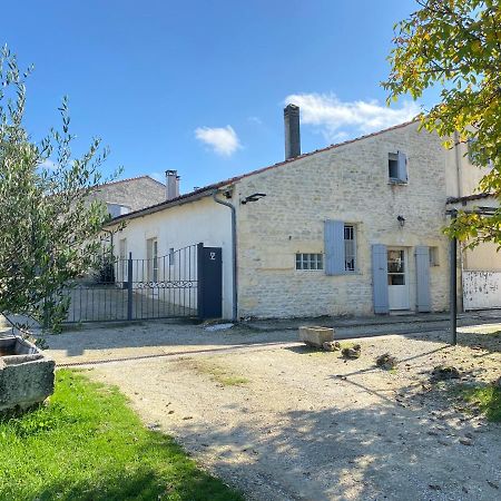 Domaine De La Laigne - Spa Asnieres-la-Giraud ภายนอก รูปภาพ