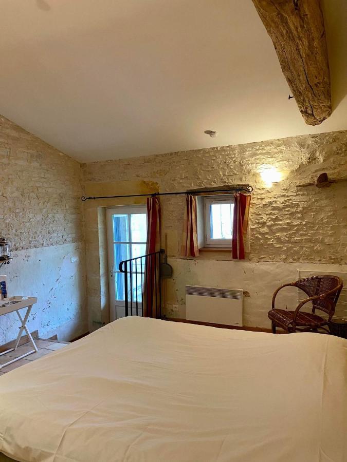 Domaine De La Laigne - Spa Asnieres-la-Giraud ภายนอก รูปภาพ