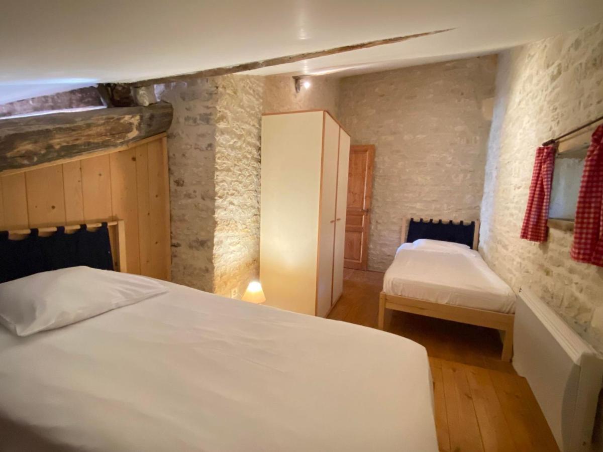 Domaine De La Laigne - Spa Asnieres-la-Giraud ภายนอก รูปภาพ