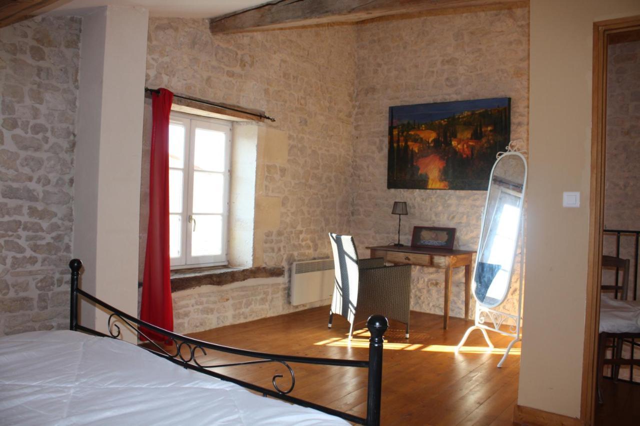 Domaine De La Laigne - Spa Asnieres-la-Giraud ภายนอก รูปภาพ